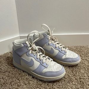 Nike Hightop Dunks - Light Purple